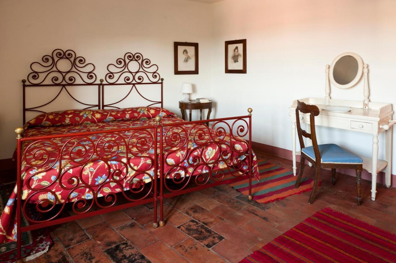 Castello Di Rocca Grimalda Guest House Exterior foto