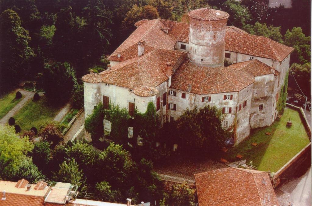 Castello Di Rocca Grimalda Guest House Exterior foto